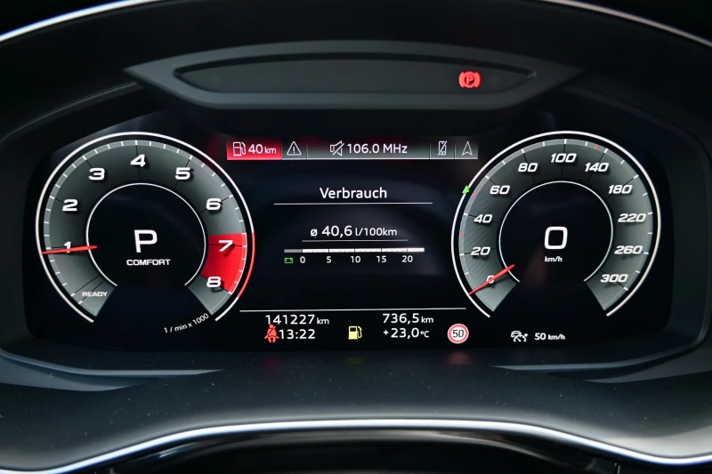 Audi SQ7 Quattro* 4.0 V8* Pano* SoftClose* Camera, снимка 8 - Автомобили и джипове - 53094610