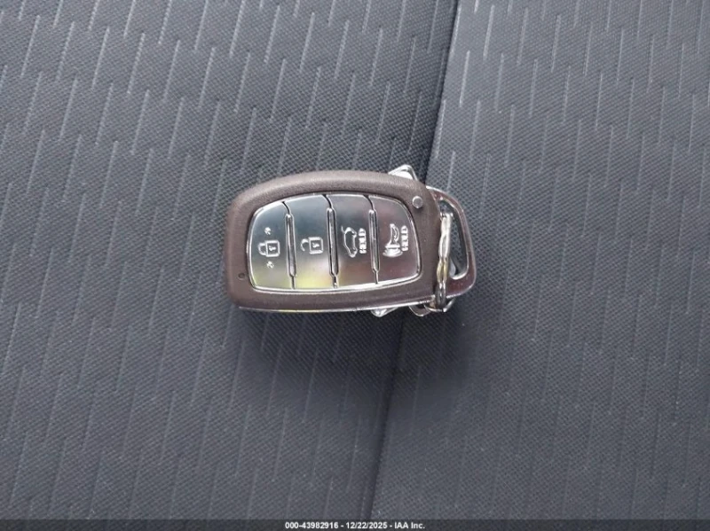 Hyundai Tucson 2.4l Sport, снимка 10 - Автомобили и джипове - 53205616