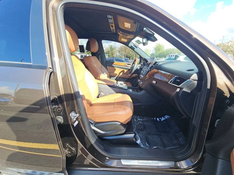 Mercedes-Benz GLE 350 4MATIC, снимка 12 - Автомобили и джипове - 53250792