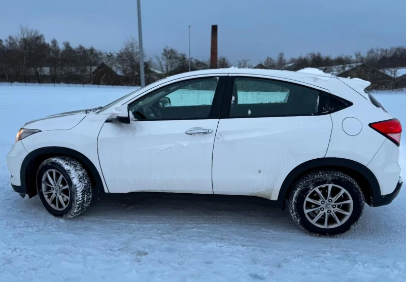 Honda Hr-v 1.6 D-tec | Много запазена! Очакван внос! , снимка 4 - Автомобили и джипове - 53341004