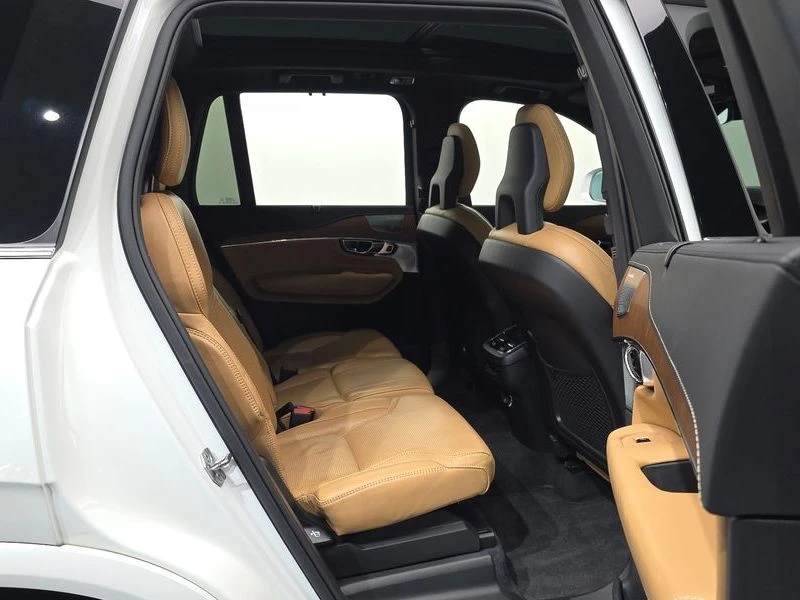 Volvo Xc90 D5 Inscription| 190к.с.| ВКЛ.ТЕХНОТЕСТ, снимка 12 - Автомобили и джипове - 55616269