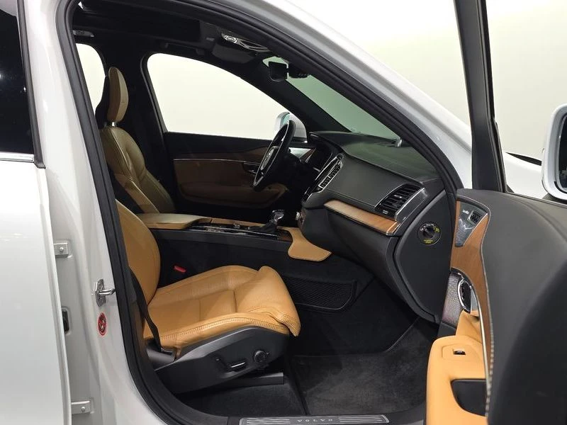 Volvo Xc90 D5 Inscription| 190к.с.| ВКЛ.ТЕХНОТЕСТ, снимка 11 - Автомобили и джипове - 55616269
