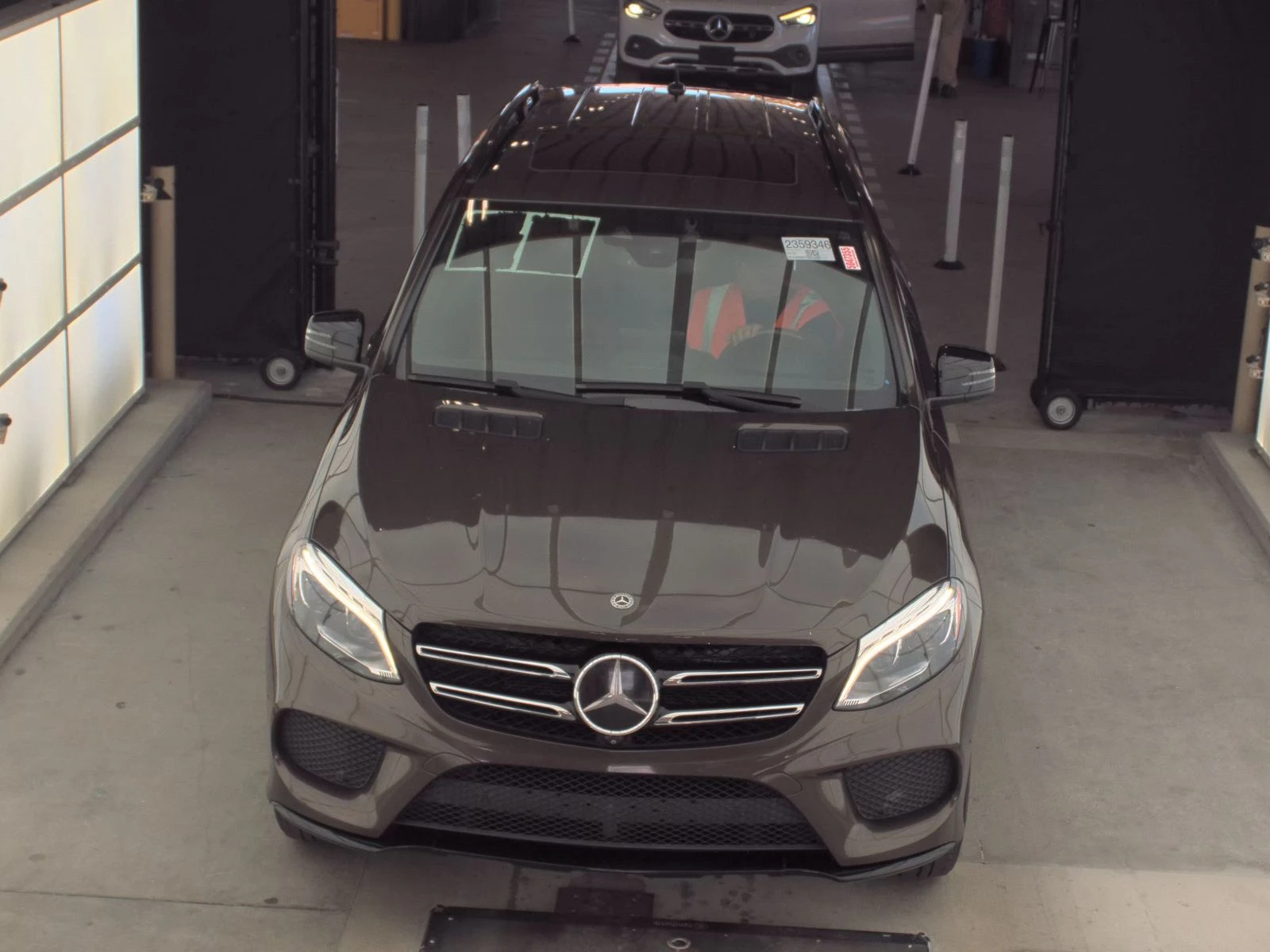 Mercedes-Benz GLE 350 4MATIC - изображение 2