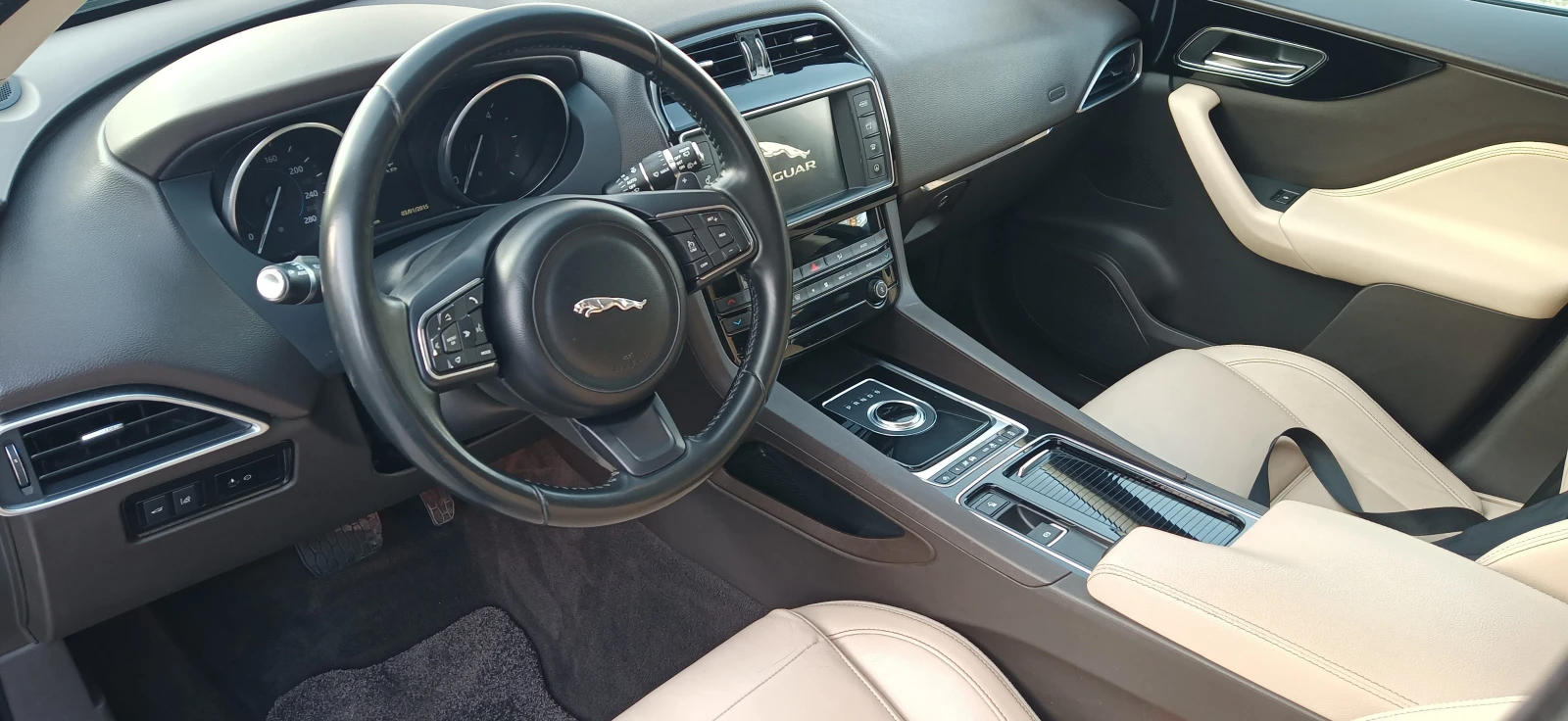 Jaguar F-PACE EXCLUSIVE/����/����/LED/KEYLESS | Mobile.bg � ����������� 9