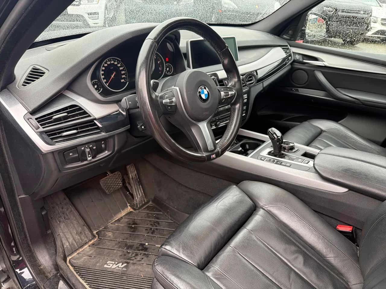 BMW X5 * xDrive35i * CARFAX * М-ПАКЕТ * HARMAN/KARDON, снимка 5 - Автомобили и джипове - 53705544