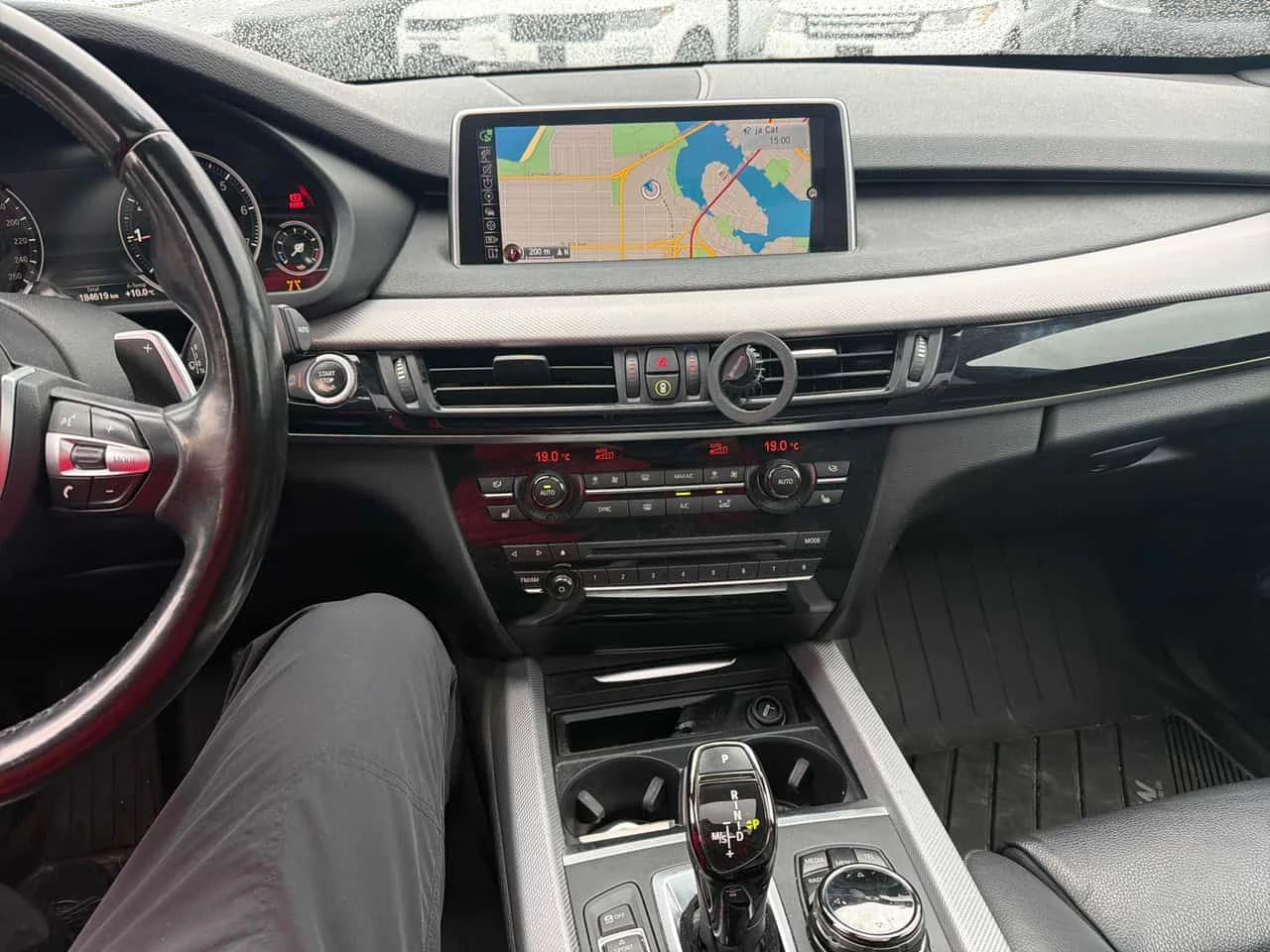 BMW X5 * xDrive35i * CARFAX * М-ПАКЕТ * HARMAN/KARDON, снимка 9 - Автомобили и джипове - 53705544