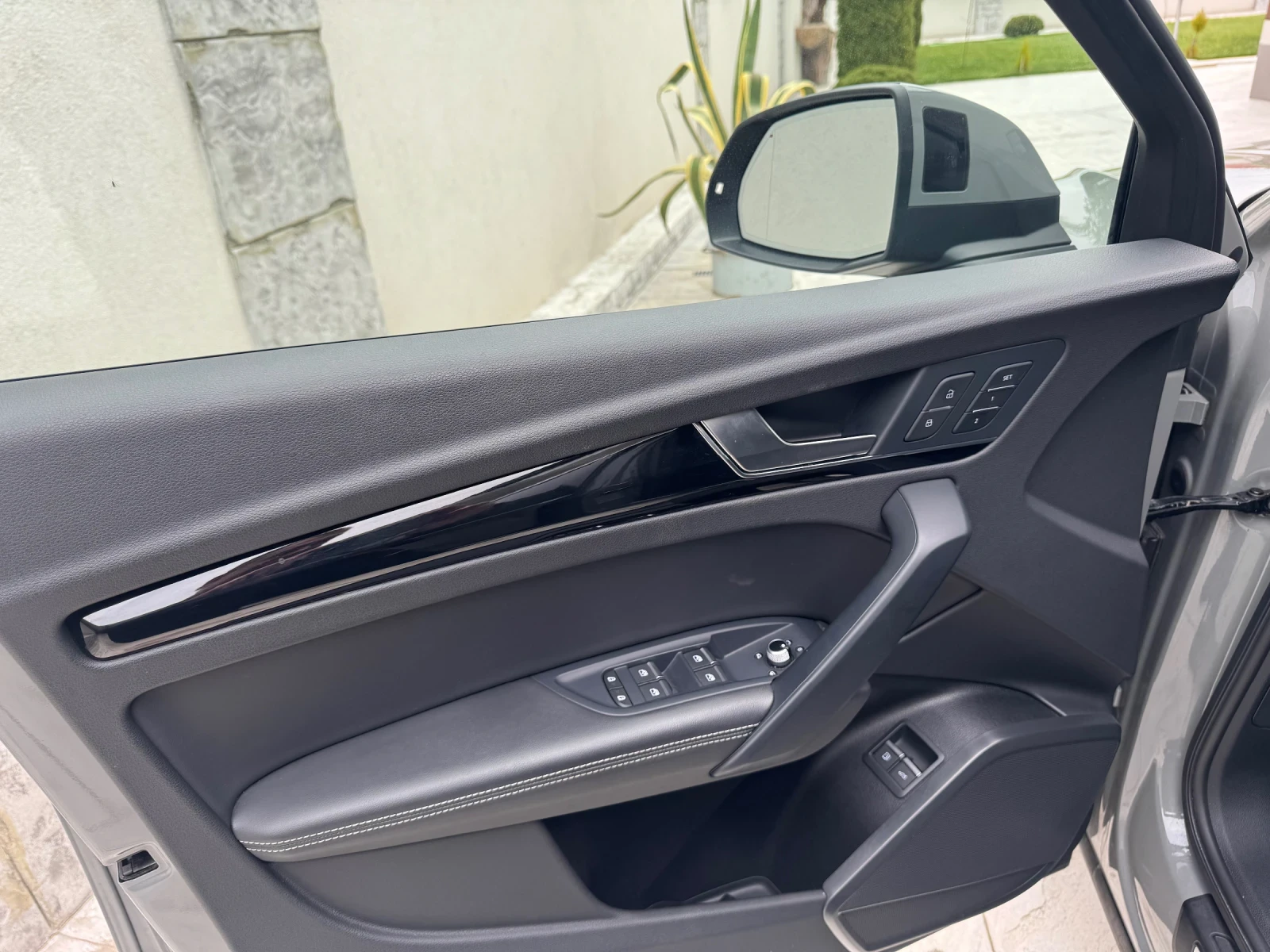 Audi Q5 55 TFSI-electric* Nardo* Air subsension* 3xS-line, снимка 8 - Автомобили и джипове - 54175730