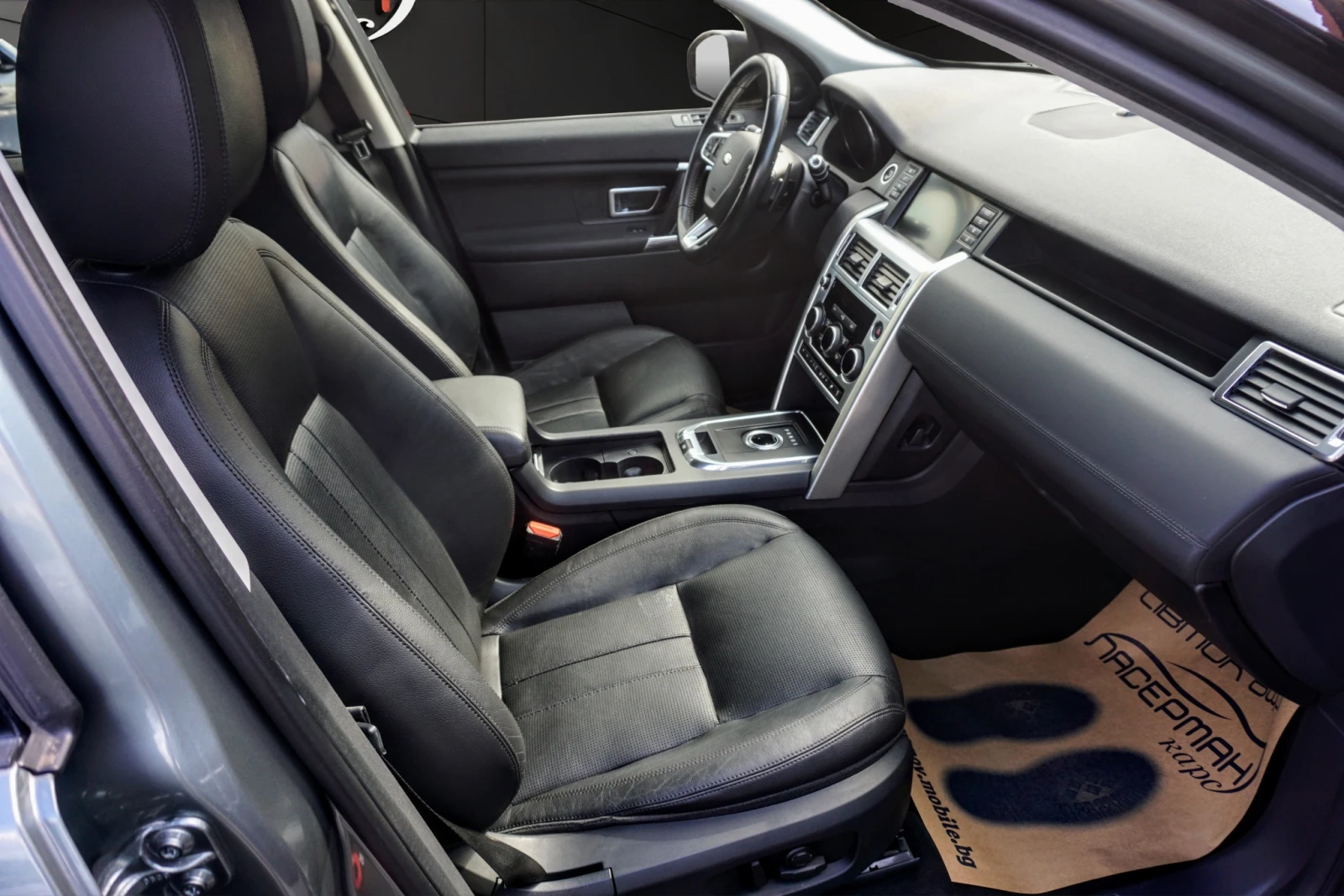 Land Rover Discovery Sport 2.0TD4 HSE LUXURY, снимка 12 - Автомобили и джипове - 54344609