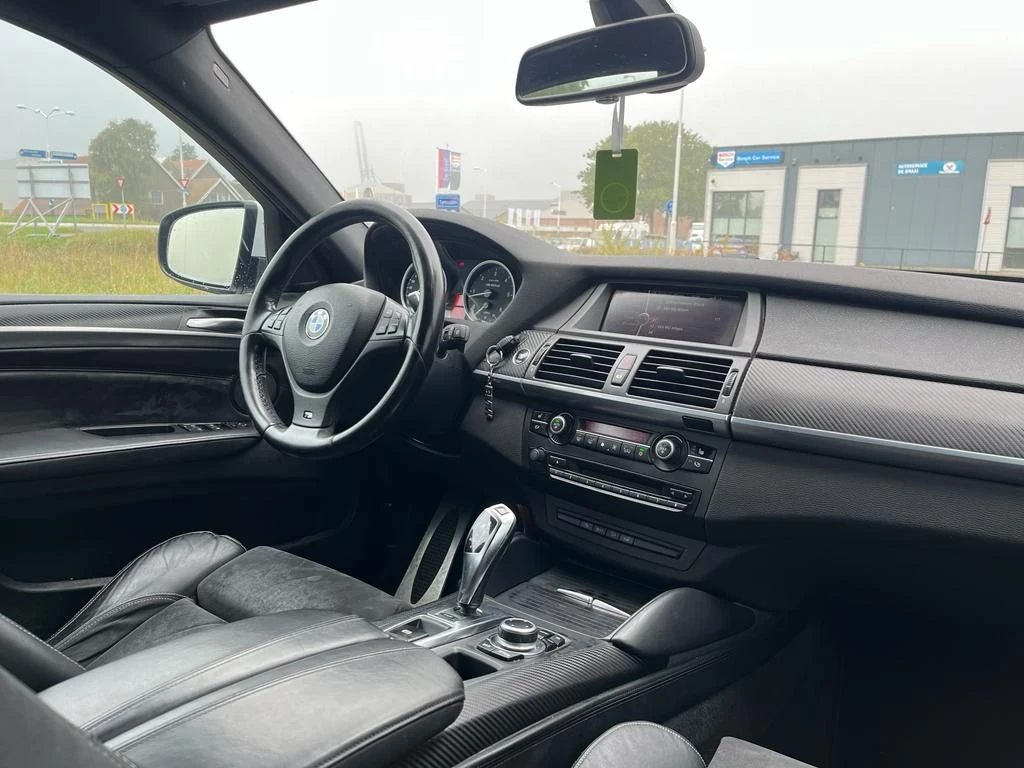 BMW X6 3.0, снимка 4 - Автомобили и джипове - 54543657