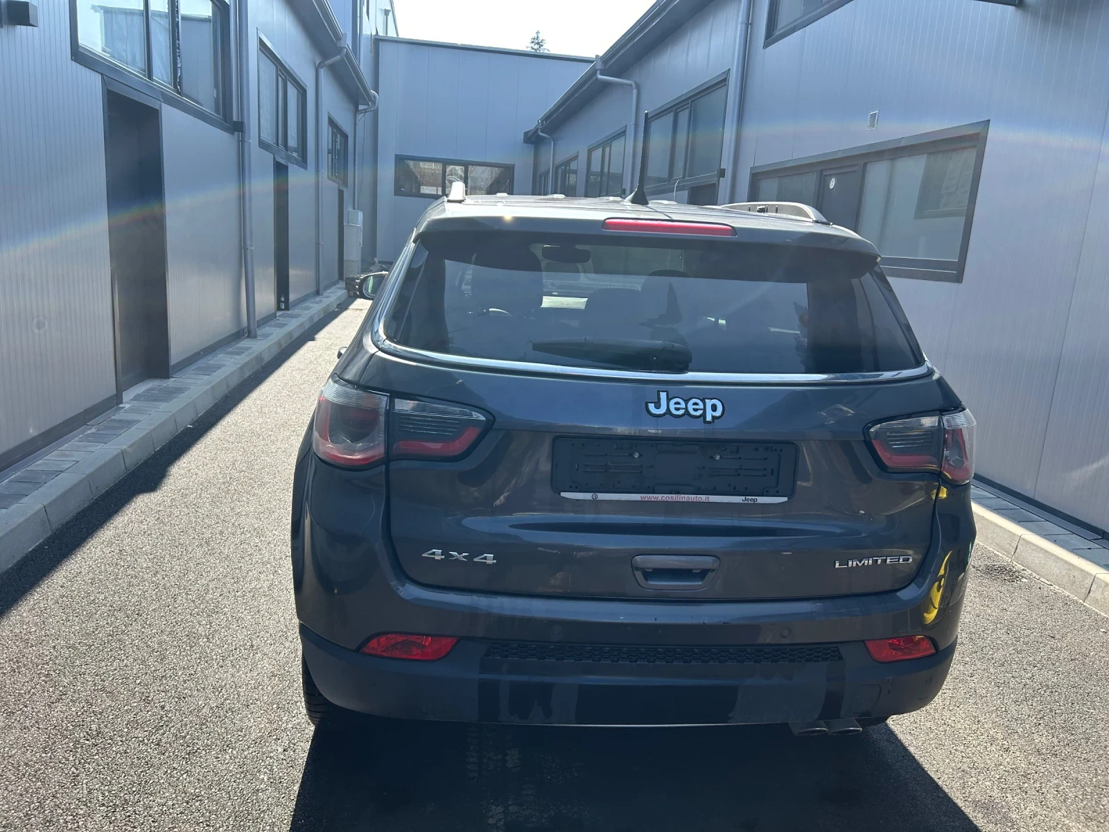 Jeep Compass 2.0d 170к.с., снимка 4 - Автомобили и джипове - 54569859