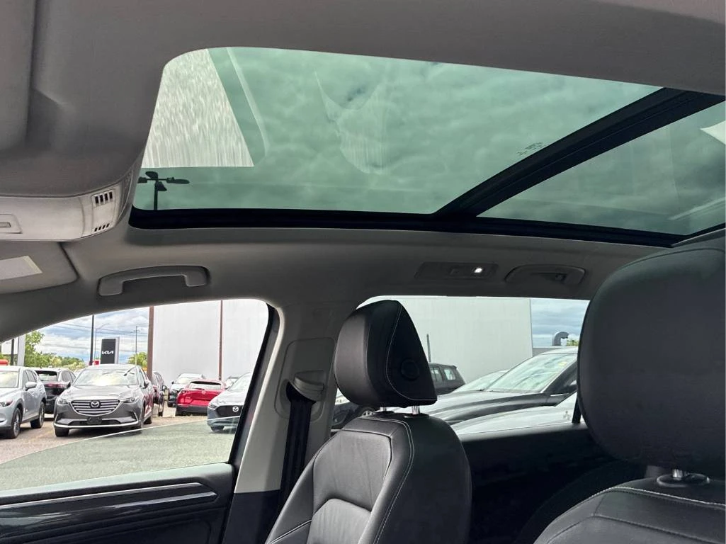 VW Tiguan Highline * Fender * CARFAX* ������� �� ����� | Mobile.bg � ����������� 13