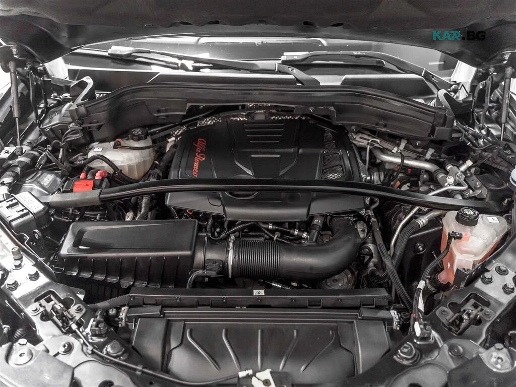 Alfa Romeo Stelvio Veloce | H&K| DRIVE ASSIST| NO ACCIDENTS, снимка 13 - Автомобили и джипове - 56073513