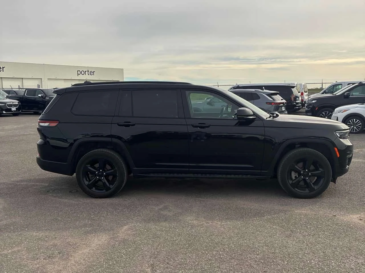 Jeep Grand cherokee * Limited * АВТОКРЕДИТ БЕЗ ПЪРВОНАЧАЛНА ВНОСКА* , снимка 3 - Автомобили и джипове - 56176279