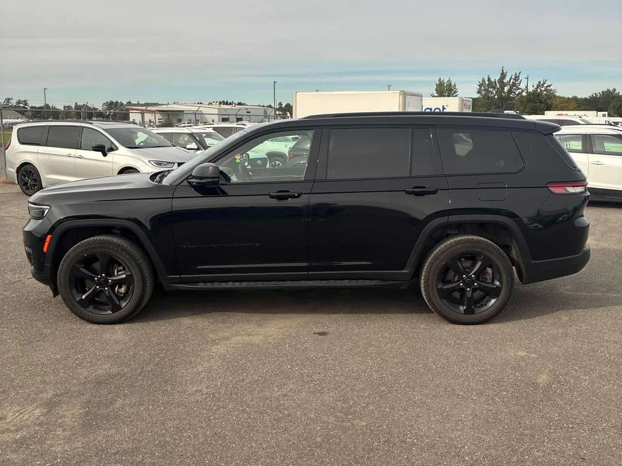 Jeep Grand cherokee * Limited * АВТОКРЕДИТ БЕЗ ПЪРВОНАЧАЛНА ВНОСКА* , снимка 2 - Автомобили и джипове - 56176279