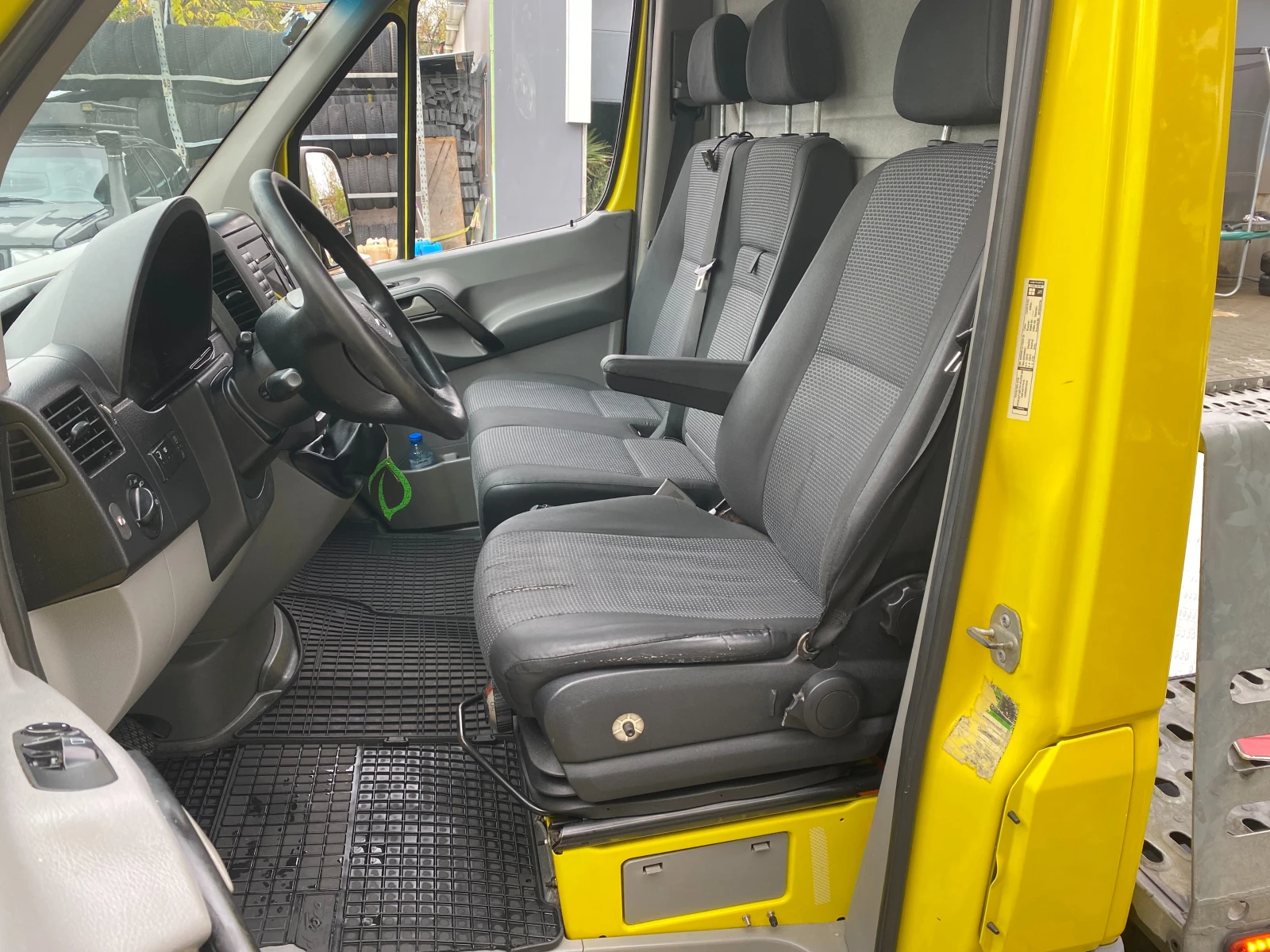 Mercedes-Benz Sprinter 319 190 к.с - изображение 8