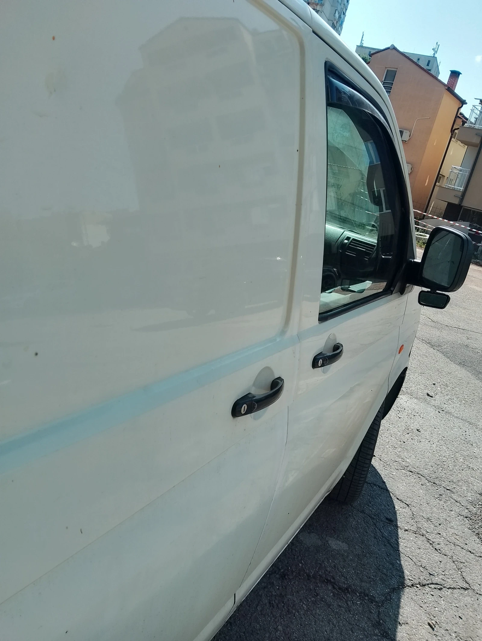 VW T5, снимка 3 - Бусове и автобуси - 56546323