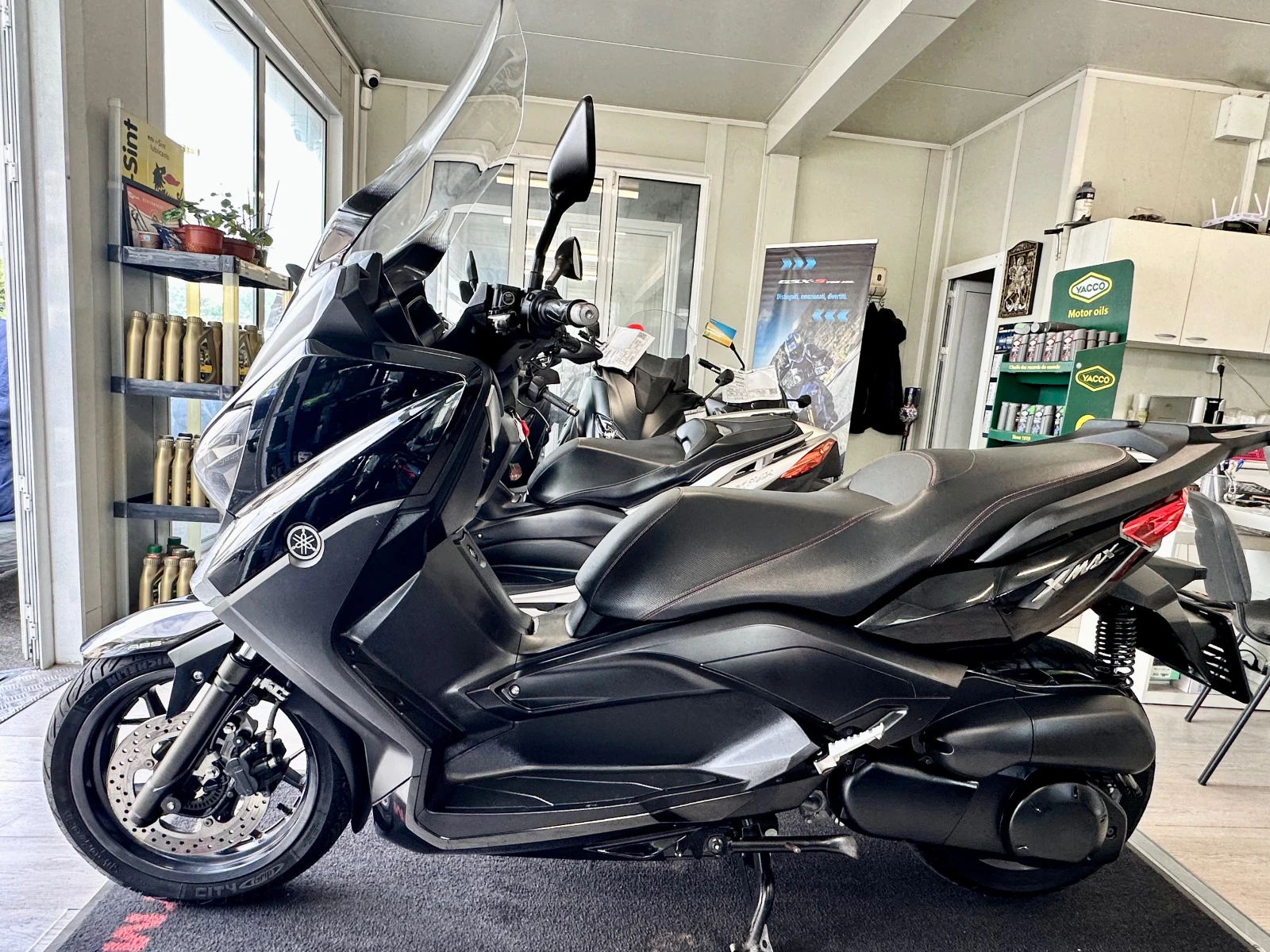 Yamaha X-max 250i ABS 03.2016г., снимка 17 - Мотоциклети и мототехника - 55129856