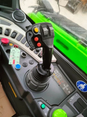 Телескопичен товарач Merlo 40.7CS, снимка 8