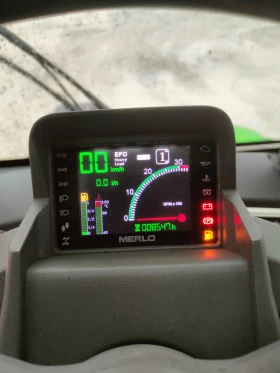 Телескопичен товарач Merlo 40.7CS, снимка 10