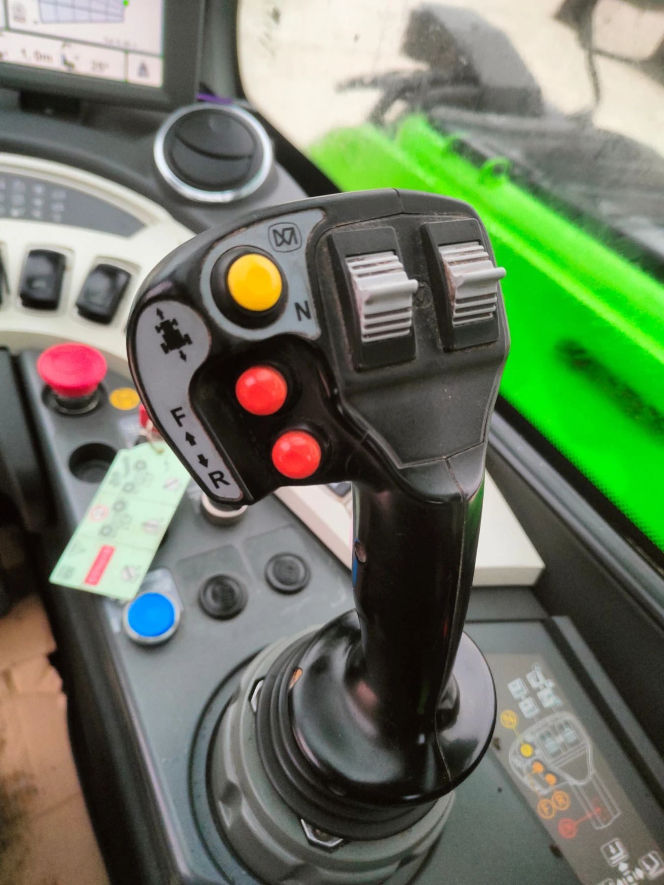   Merlo 40.7CS | Mobile.bg   13