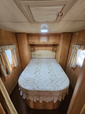 Каравана ABI Lunar 640 Island bed, снимка 1