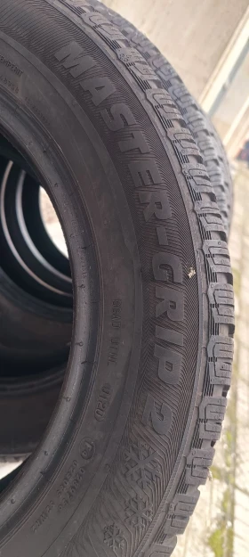 Гуми Зимни 185/65R15, снимка 6