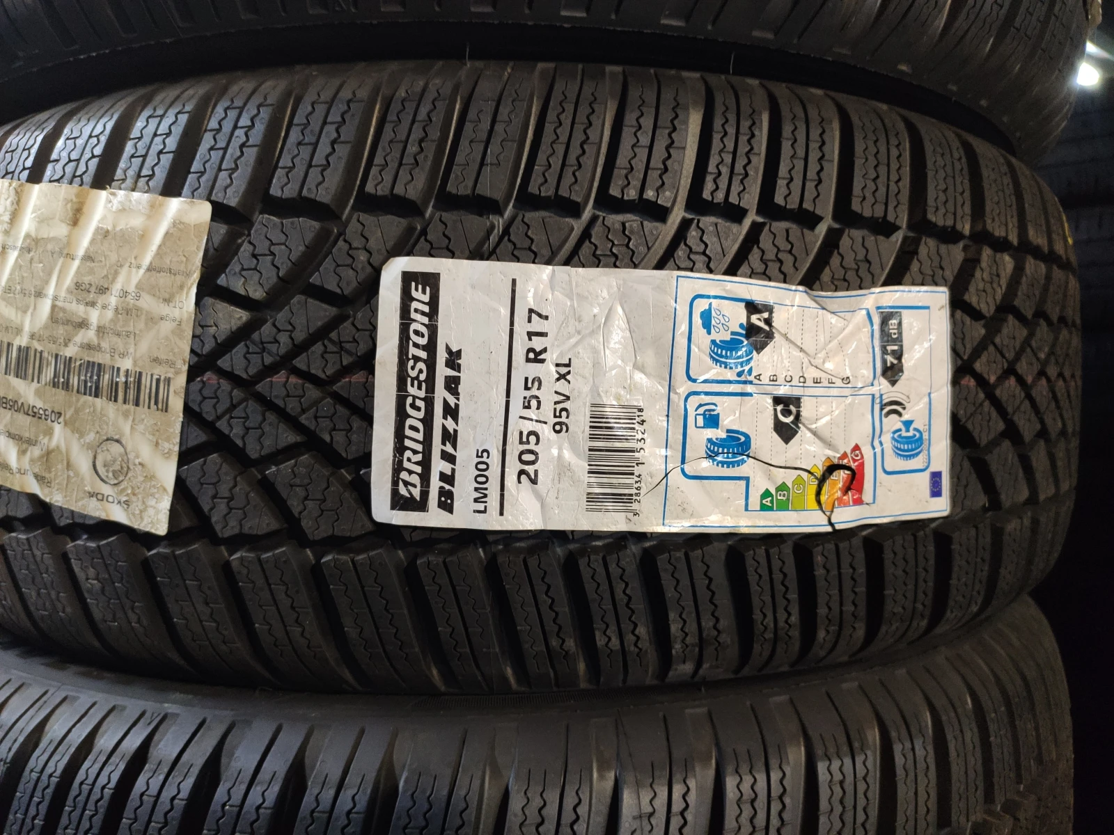  205/55R17 | Mobile.bg   1