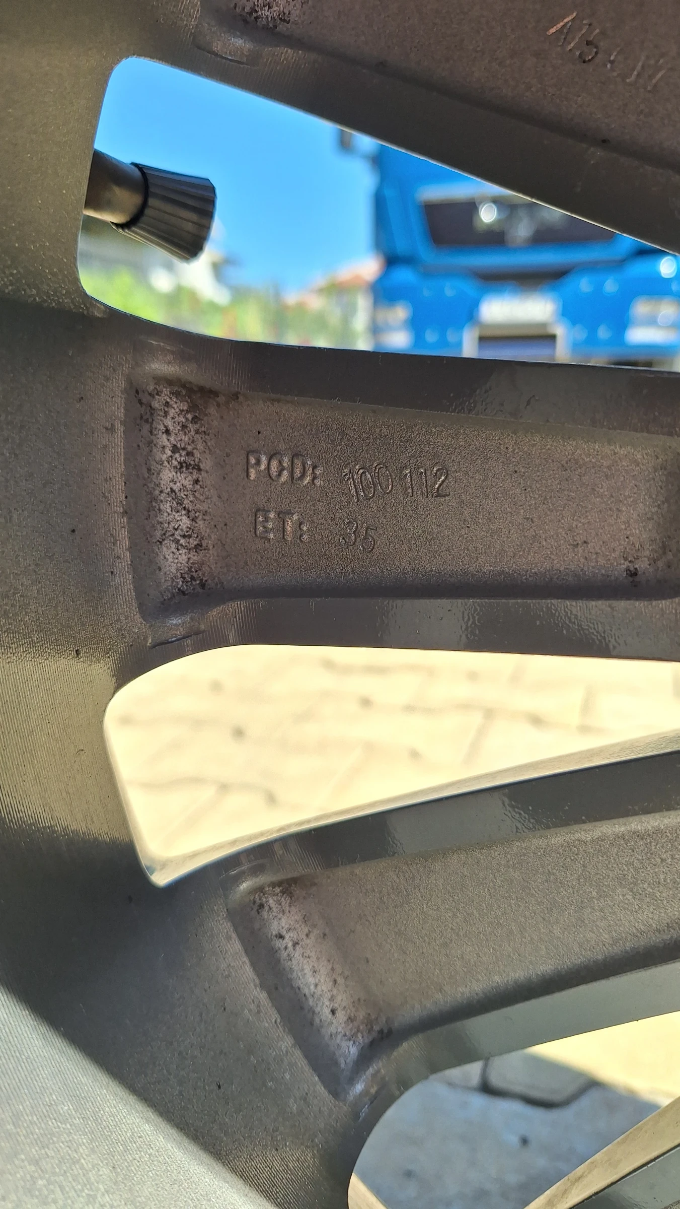 Гуми с джанти Nexen 235/45R18, снимка 5 - Гуми и джанти - 55604830