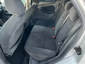 Ford Focus 2.0i Автомат, снимка 11