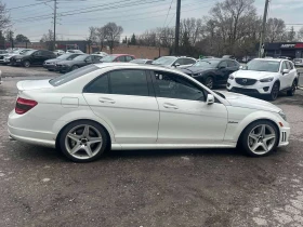 Mercedes-Benz C 63 AMG * PANO* KEYLESS* ПОДГРЕВ* 2 КЛЮЧА* , снимка 3