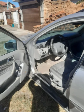 Mercedes-Benz C 220 2, снимка 6