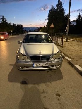 Mercedes-Benz C 220, снимка 1