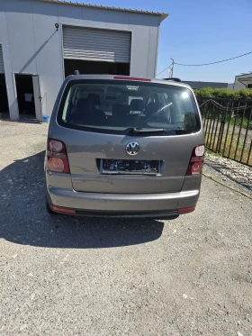 VW Touran Топ състояние 1.9d.105ps - 7900 лв. - 22349331 4