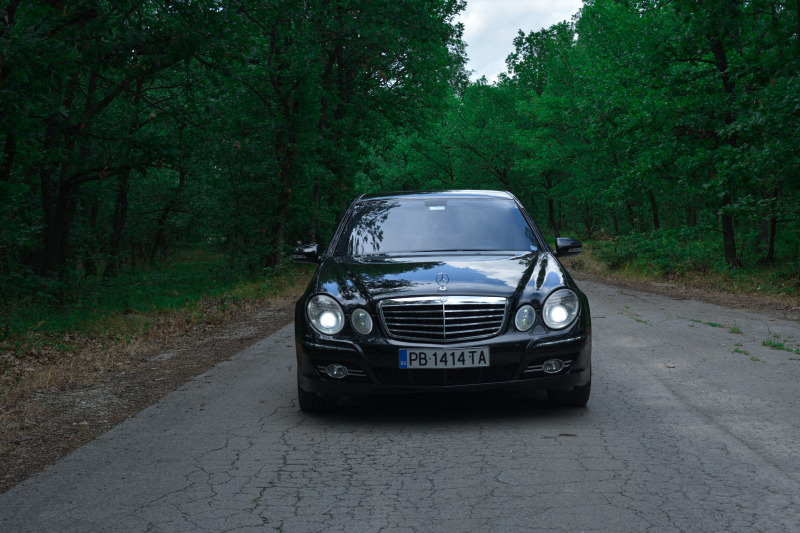 Mercedes-Benz E 320 Avantgarde V6, снимка 2 - Автомобили и джипове - 45981047