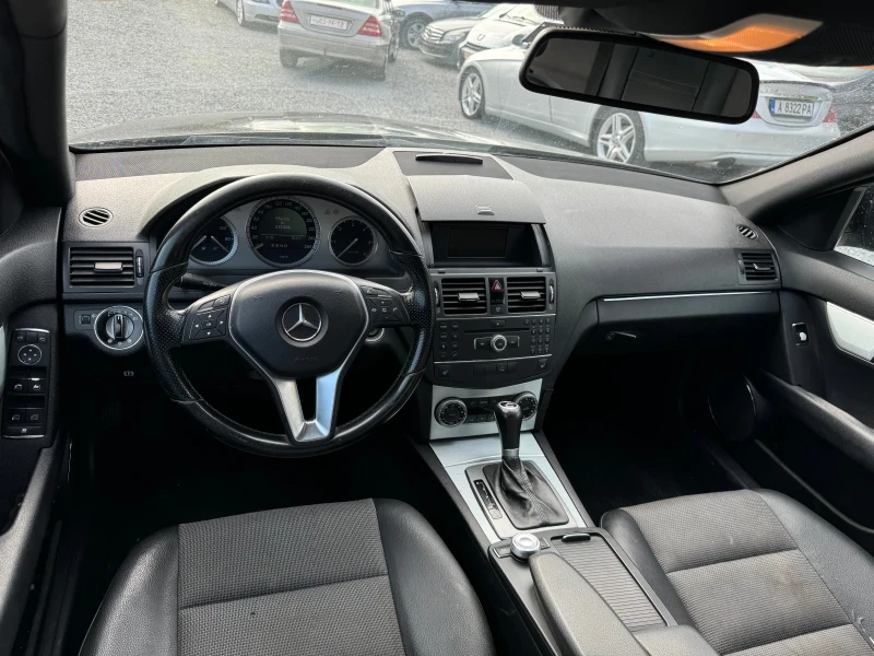 Mercedes-Benz C 220, снимка 9 - Автомобили и джипове - 47766235