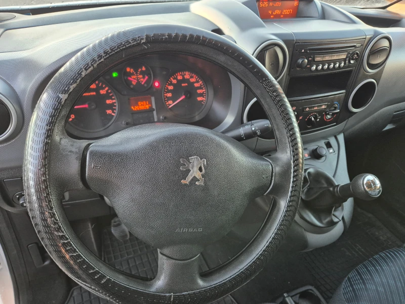 Peugeot Partner МАКСИ-1.6 HDI-3-МЕСТА, снимка 17 - Автомобили и джипове - 48089486