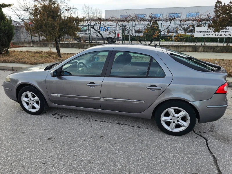 Renault Laguna Газ/бензин, снимка 4 - Автомобили и джипове - 48270171