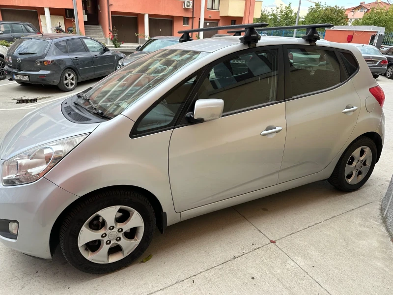 Kia Venga CRDI 1.4 Diesel EcoDinamics, снимка 4 - Автомобили и джипове - 48504634