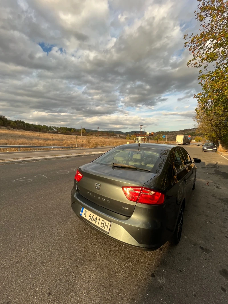 Seat Toledo, снимка 5 - Автомобили и джипове - 49138016