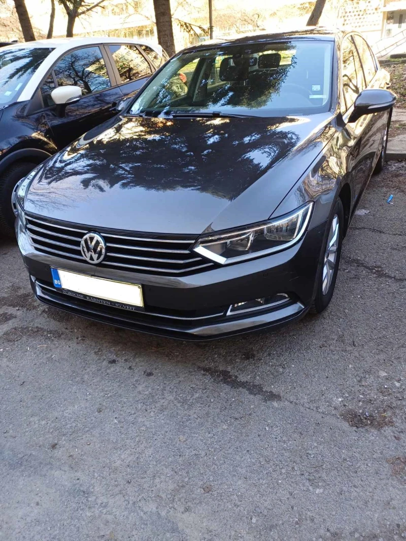 VW Passat, снимка 1 - Автомобили и джипове - 49467679