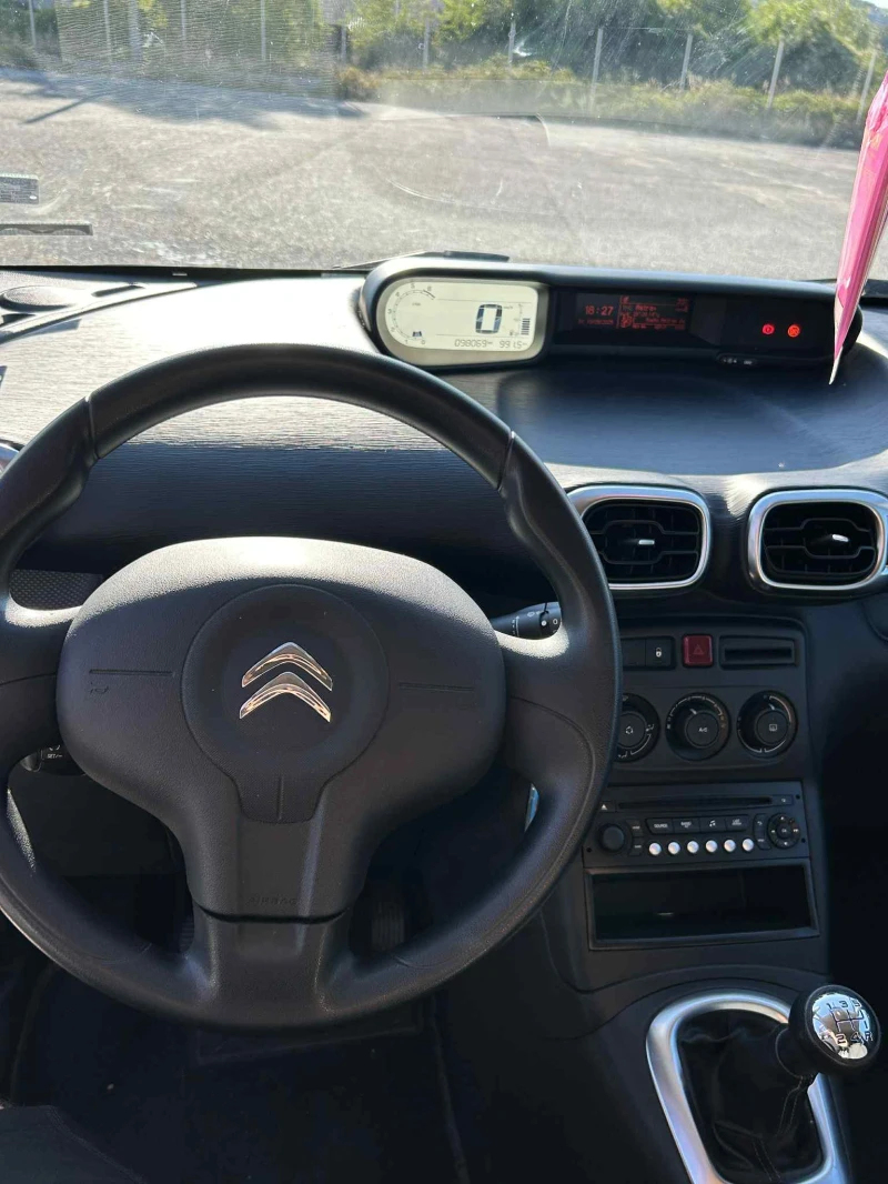 Citroen C3 Picasso, снимка 9 - Автомобили и джипове - 52371869