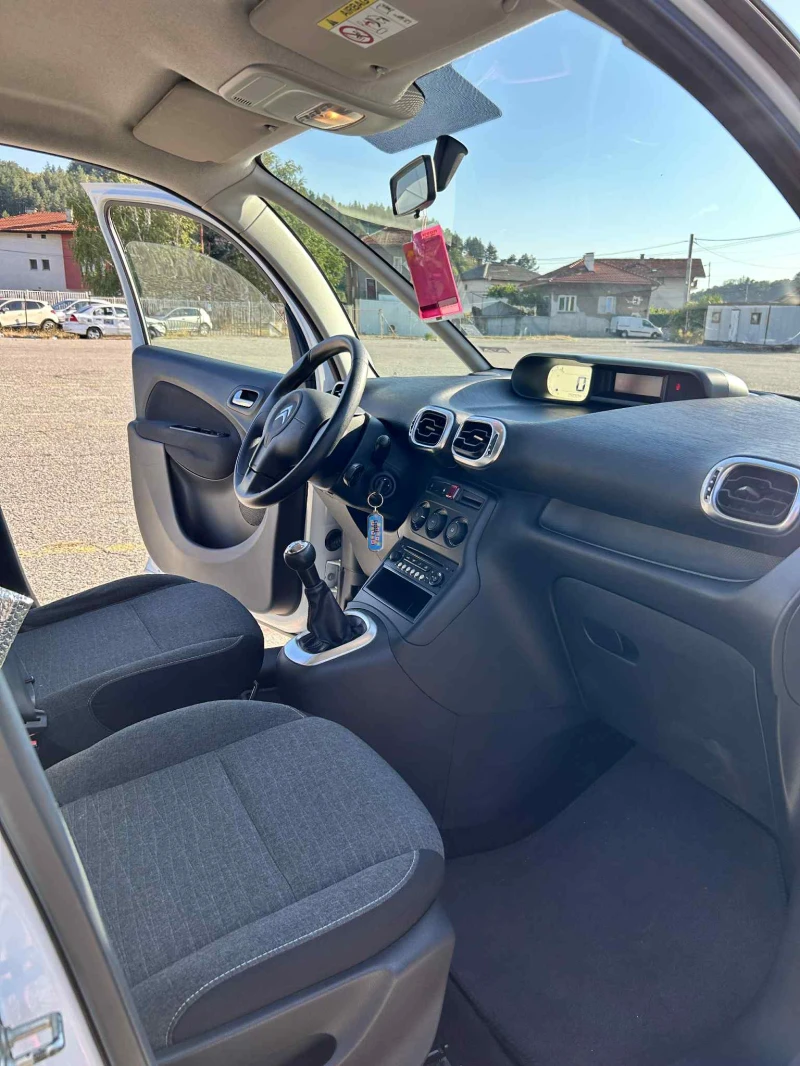Citroen C3 Picasso, снимка 5 - Автомобили и джипове - 52371869