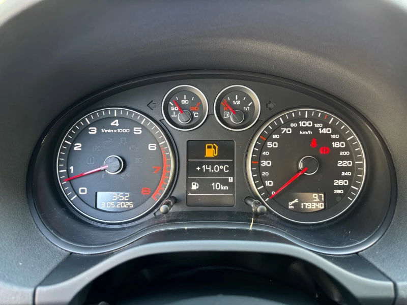 Audi A3 1.4i, снимка 13 - Автомобили и джипове - 52320479