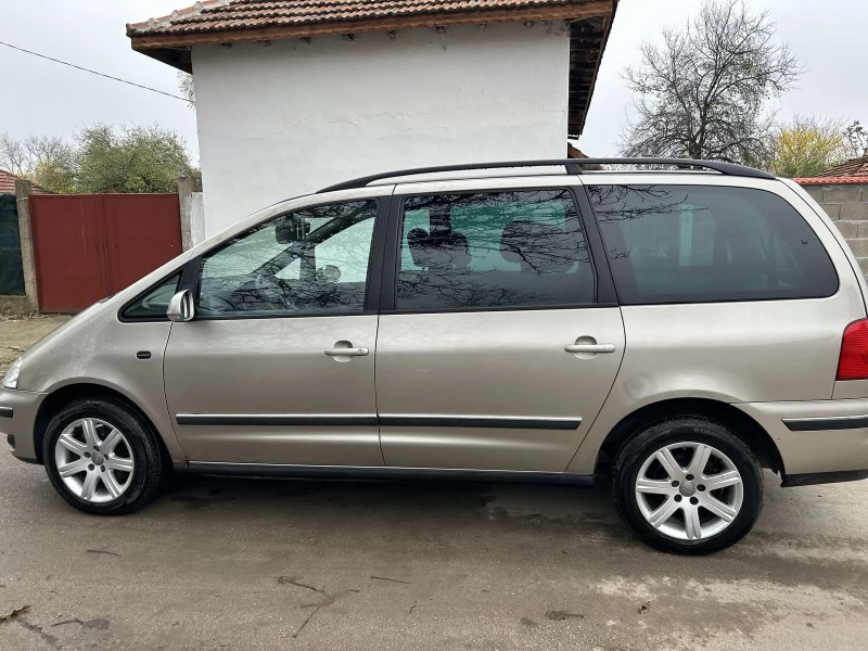 VW Sharan, снимка 8 - Автомобили и джипове - 52380992