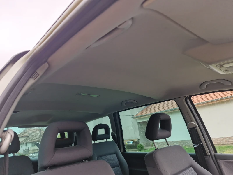 VW Sharan, снимка 11 - Автомобили и джипове - 52380992