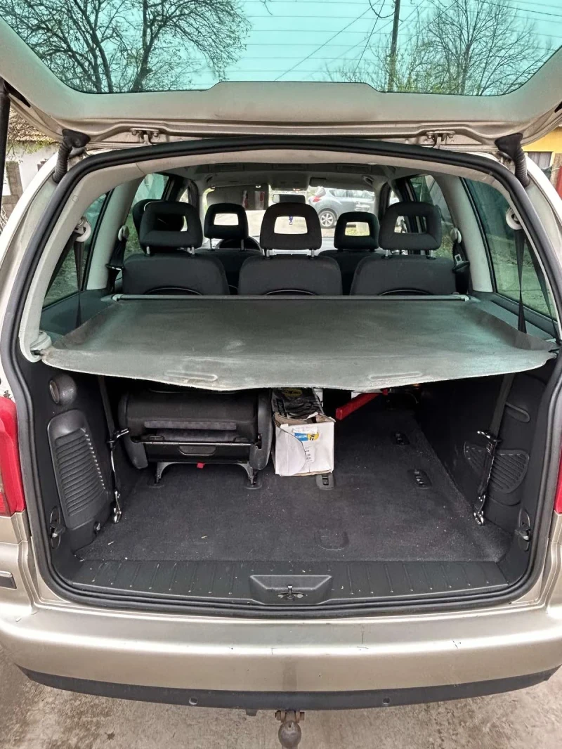 VW Sharan, снимка 7 - Автомобили и джипове - 52380992