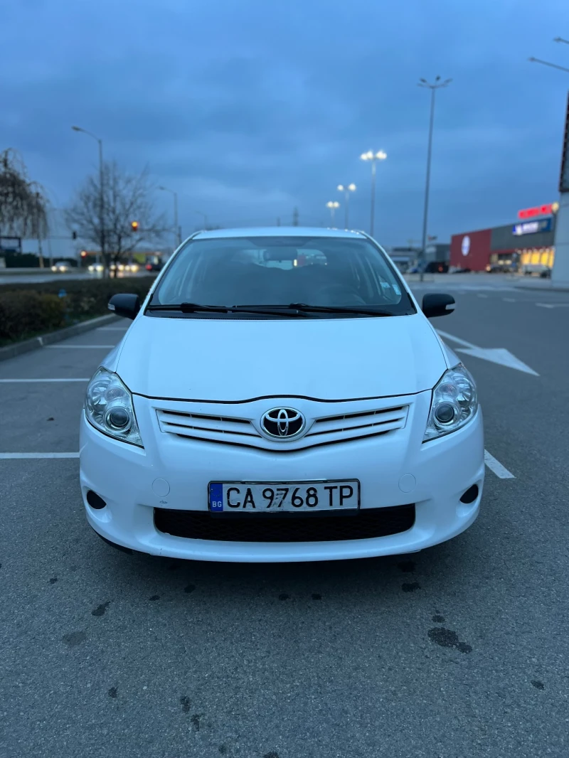 Toyota Auris 1.33VVTi, снимка 7 - Автомобили и джипове - 52849730