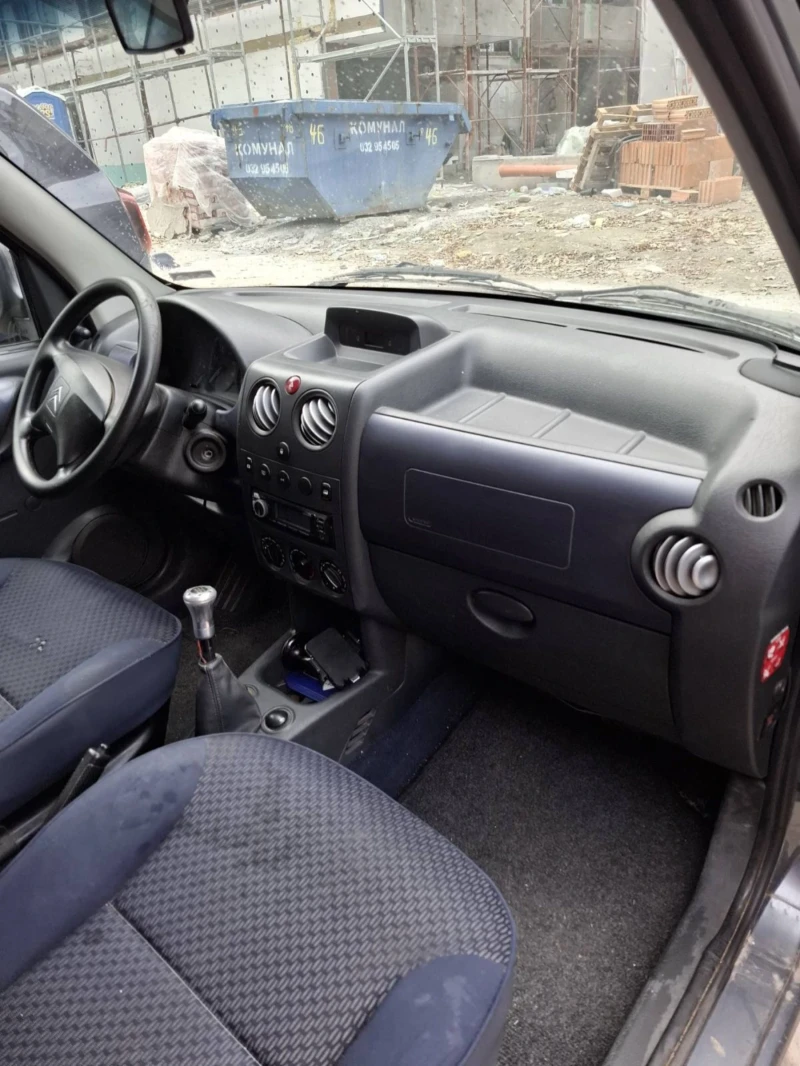Citroen Berlingo 1.6 HDI, климатик, ел. стъкла, ел. огледала , снимка 4 - Автомобили и джипове - 53170072