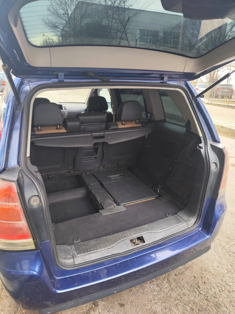 Opel Zafira 2.2 direct, снимка 5 - Автомобили и джипове - 53222095