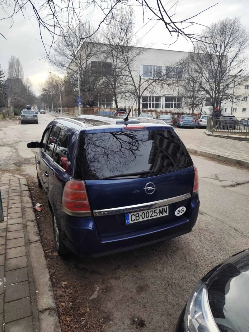 Opel Zafira 2.2 direct, снимка 7 - Автомобили и джипове - 53222095